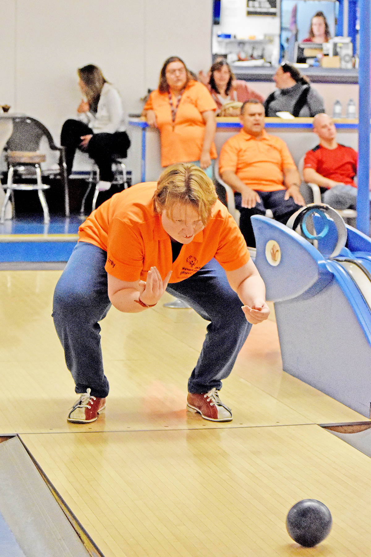 18596900_web1_190919-WLT-Bowlers1