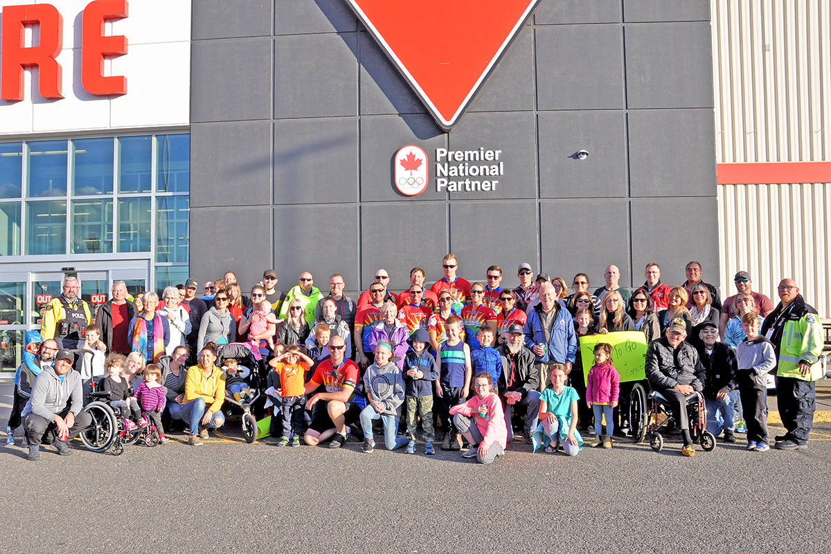 18681403_web1_190925-WLT-CopsforCancer4