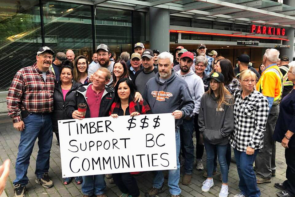 Rally to Vancouver (Image courtesy of Beth Veenkamp)