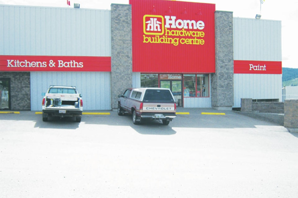 19014835_web1_191018-WLT-HomeHardware