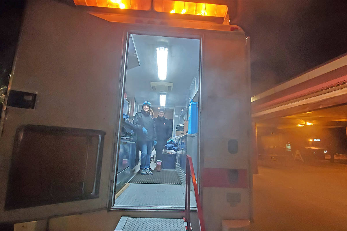 19604780_web1_1912004-WLT-SalvationArmyFoodTruck