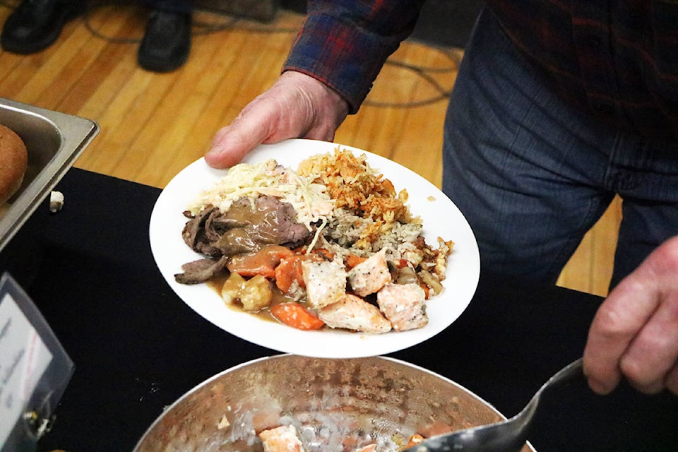 20410270_web1_Game-Banquet_13