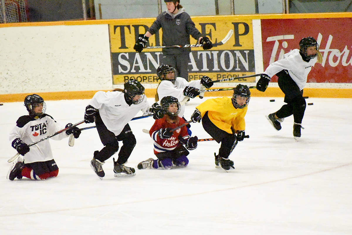 20629849_web1_200220-WLT-girls-hockey-practice_2