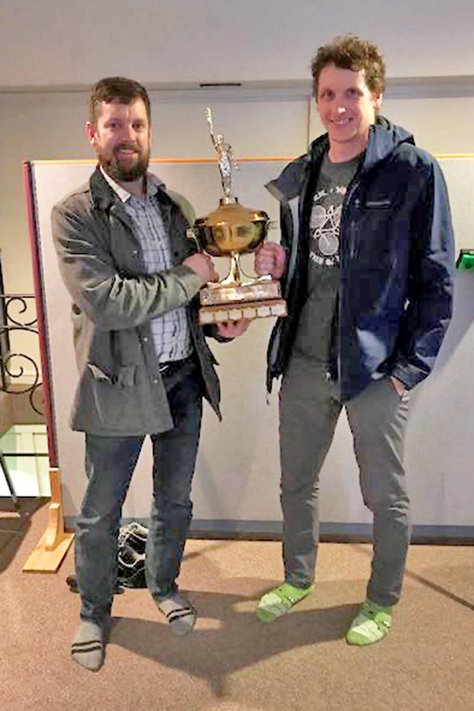 20994976_web1_200318-WLT-CurlingLeagueFinal1