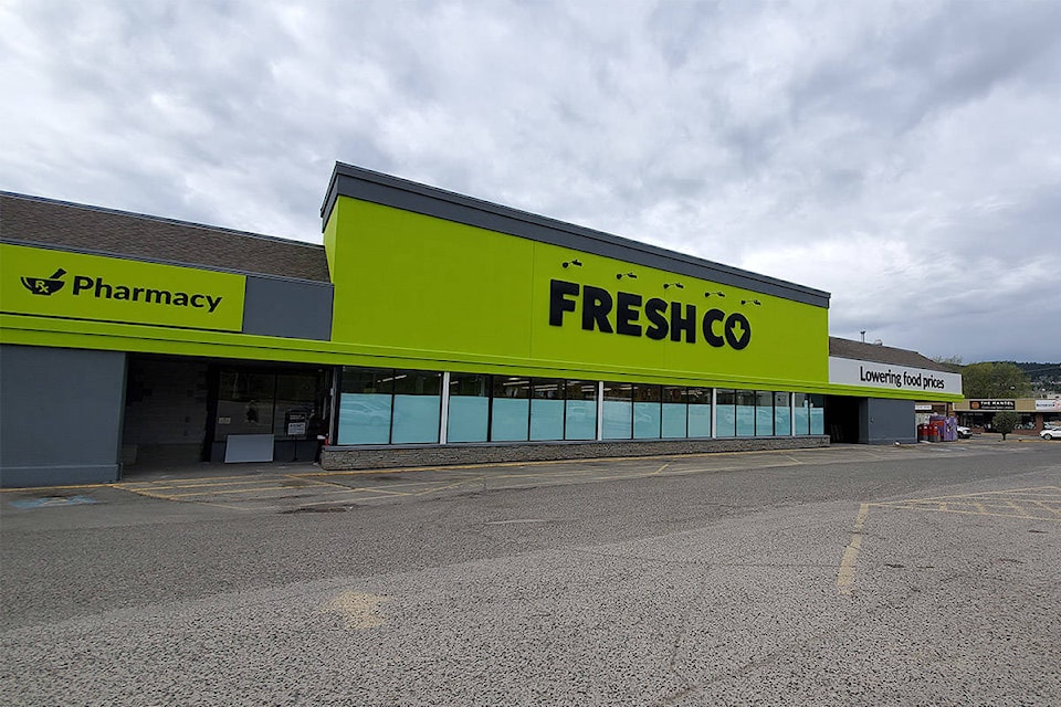 21474328_web1_200506-WLT-FreshCo-WilliamsLake-FreshCo_1