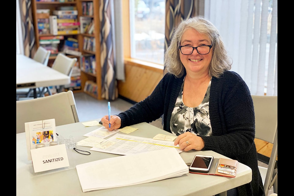 Glenda Winger of the Seniors Activity Centre has been busy organizing the Christmas Dinner out the Door event this week with Tina Derksen of the OAPO. The event goes Saturday, Dec. 12. (Angie Mindus photo)