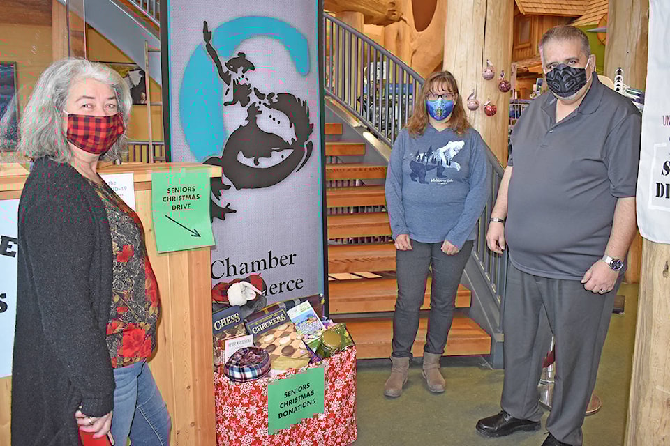 23601655_web1_201210-WLT-TDCSeniorsChristmas-seniors-christmas-drive_1
