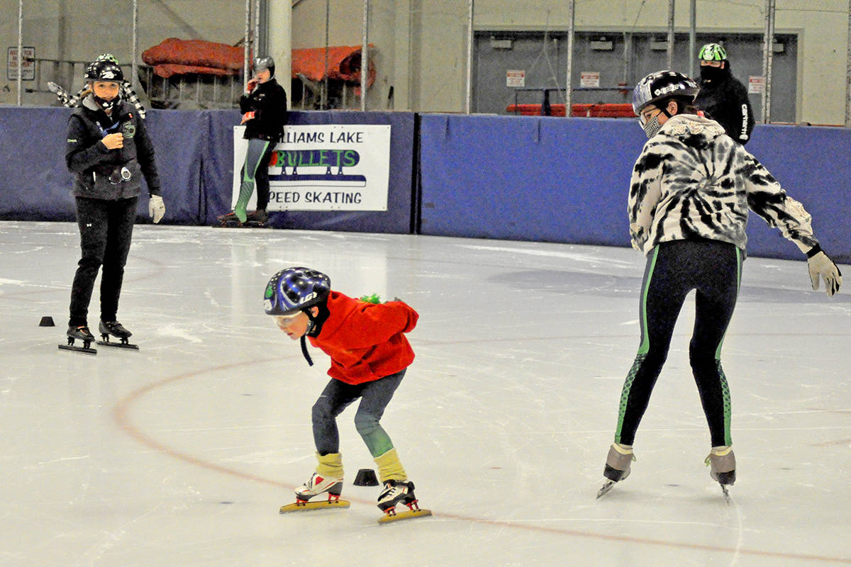 23605913_web1_201211-WLT-Skaters2