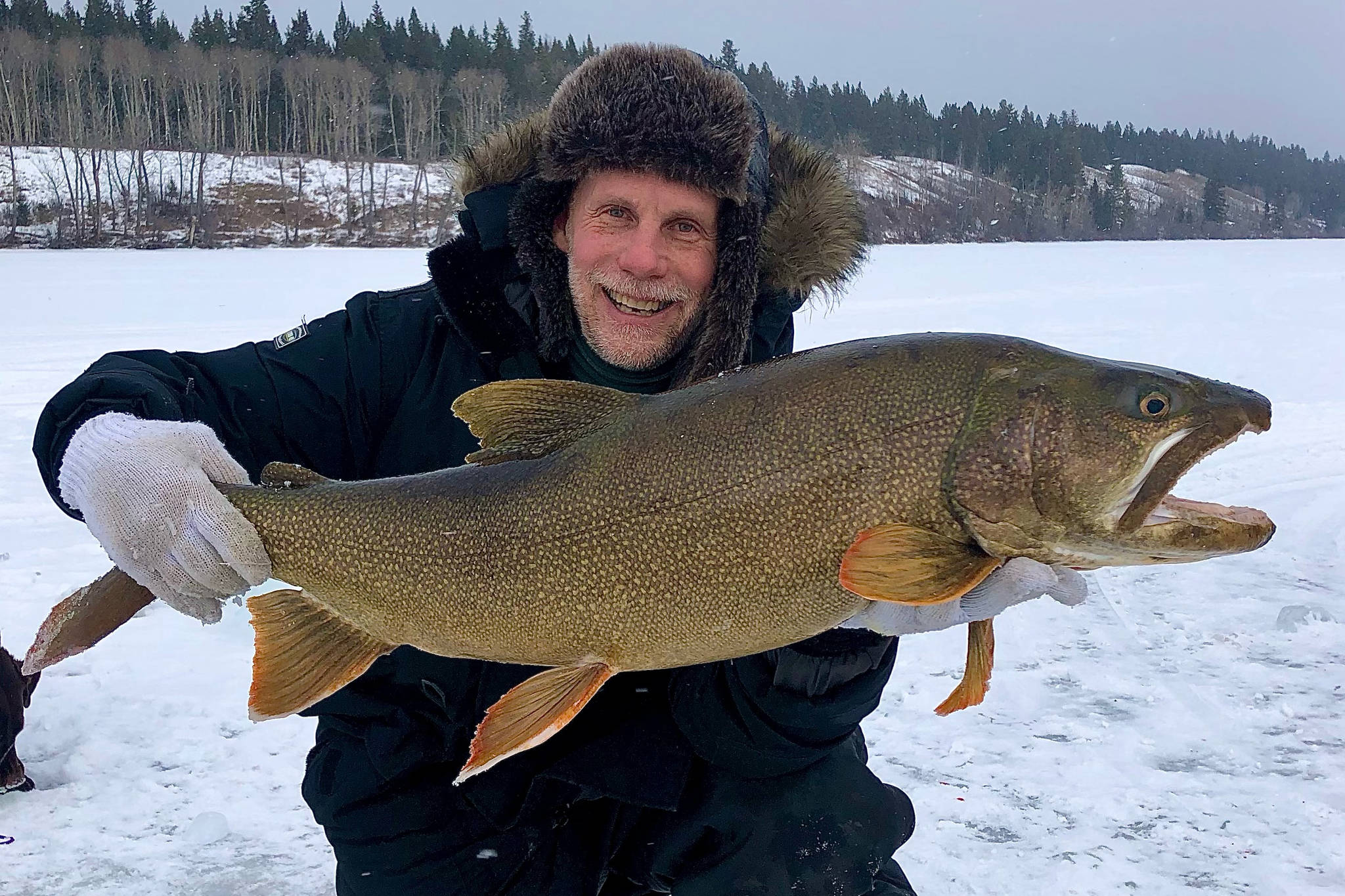 Fisherman lands 27-pound lake trout in Horse Lake - The Williams