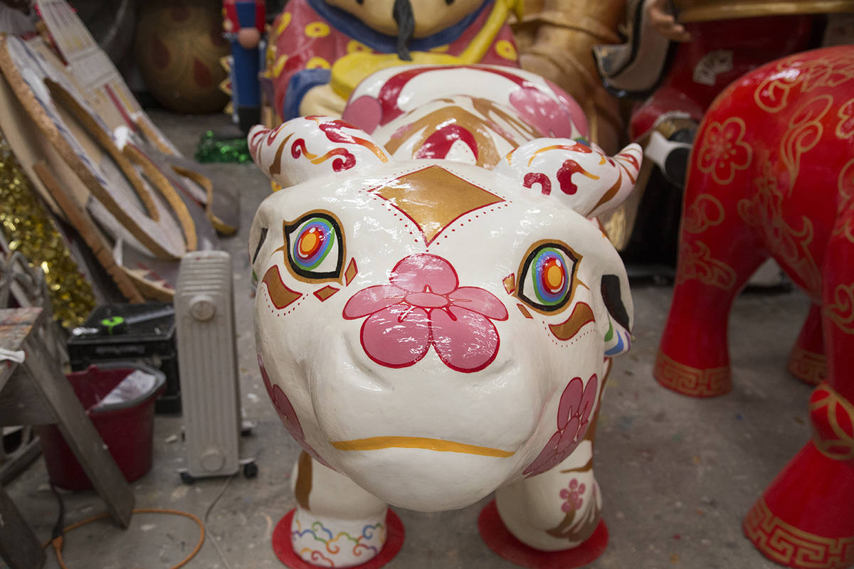 24188333_web1_copy_210210-SFE-OxOnParade-LunarNewYear1_1