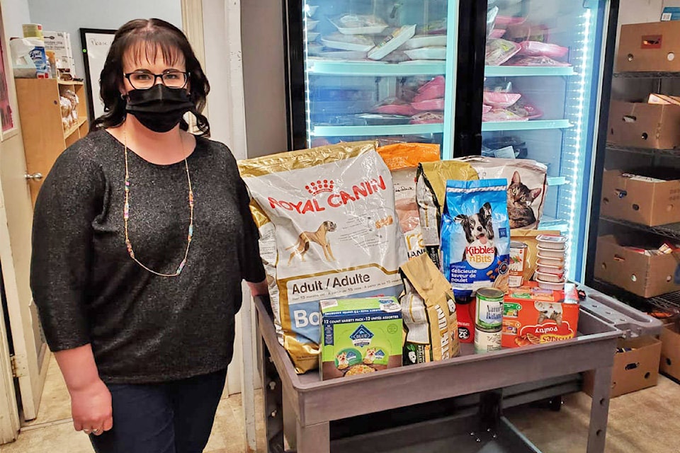 24455391_web1_210311-WLT-SalvationArmySPCA_1