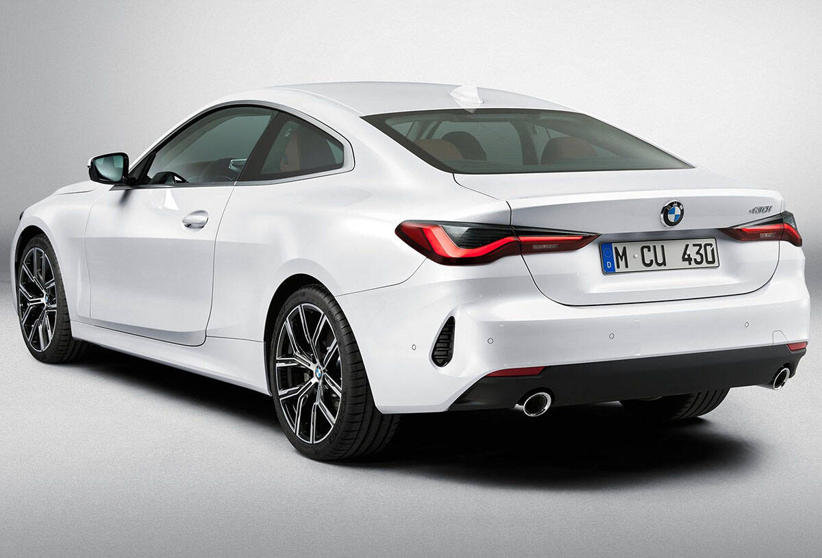The 4 Series Coupés are all-wheel-drive and the Cabrio is rear-wheel-drive, but the performance versions of the coupe only drive the rear wheels. Had the Coupé been designed as a hatchback, it would have had an extra measure of practicality without affecting the overall style. PHOTO: BMW