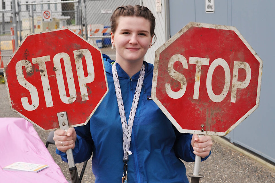 Dallas Ruyter teaches children about the rules of the road at the annual bike rodeo hosted by the Cariboo Memorial Recreation Complex. (Breelyn Grinder photo)