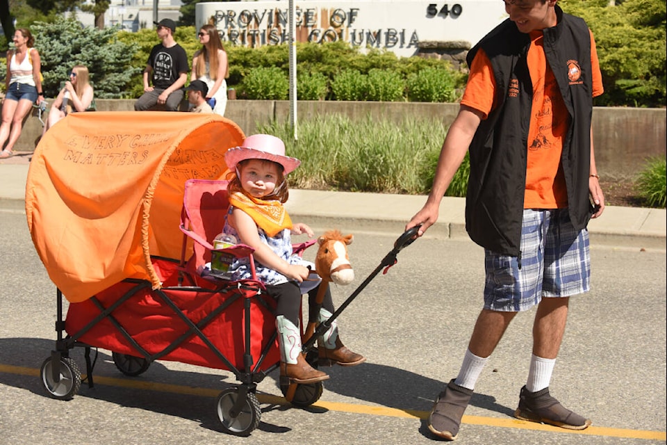 Tiny tots and wee wagons were part of the return of the Williams Lake Stampede Parade on a sunny Saturday morning. (Ruth Lloyd photo - Efteen)