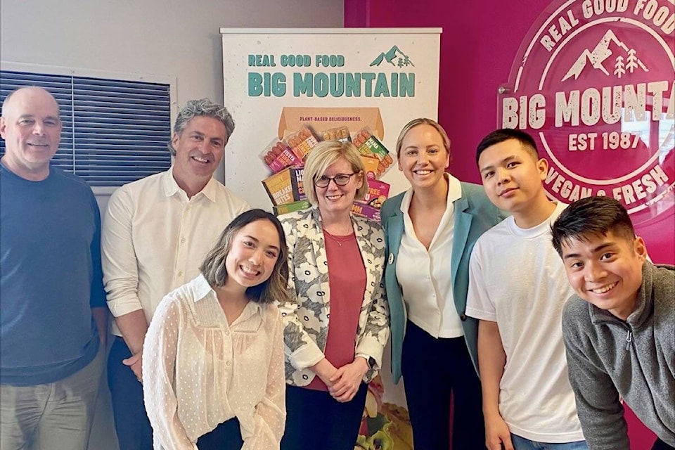 29741124_web1_220708-NDR-M-Carla-Qualtrough-Big-Mountain-Foods-tour