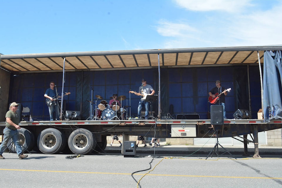 The Broken Hill Band performs at the Stampede Street Party Saturday, July 2, 2022 in downtown Williams Lake. (Monica Lamb-Yorski photo - Efteen)
