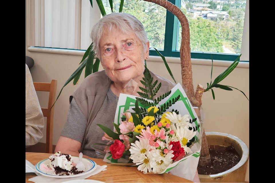 Retired nurse Jean Bishopp received flowers when she attended the 60th anniversary of Cariboo Memorial Hospital where she worked for many years. (Monica Lamb-Yorski photo - Casual Country)