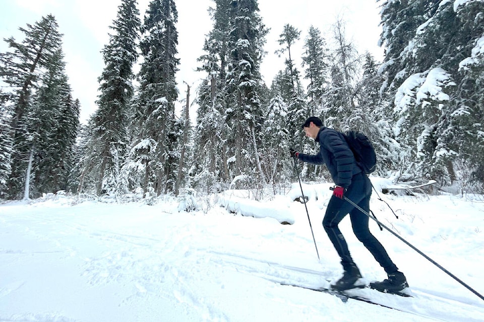 First-time cross-country skier Michael Horner was enjoying exploring the ski trails at Bull Mountain on Dec. 10, 2022. (Ruth Lloyd photo - Efteen)