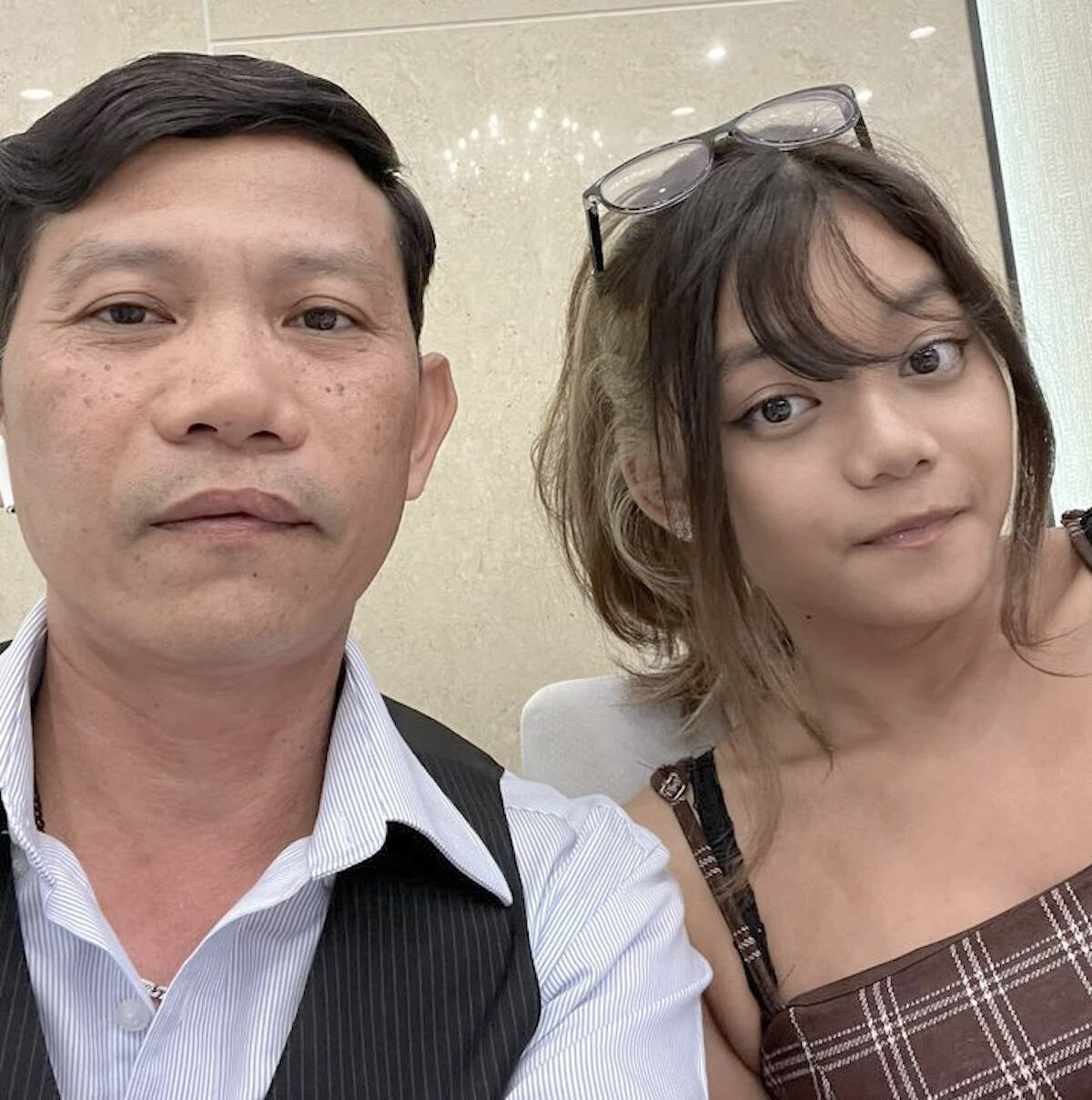Ut Van Le posted the last picture hed taken with his daughter Kathy Kim Le. Kathy, 18, from Aldergrove, was trying to get home to her family on Christmas Eve when the bus she was riding in crashed, killing her and three other people. (Courtesy of Le family - used with permission)