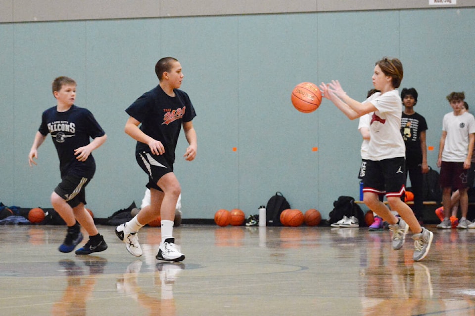 LCSS Grade 8 basketball team players Evan Buchi, left, Jaemyn Baldwin and Jesse Wilson-Taylor run drills during a practice on Thursday, Jan. 5 at the Williams Lake Campus. (Monica Lamb-Yorski photo - Efteen)
