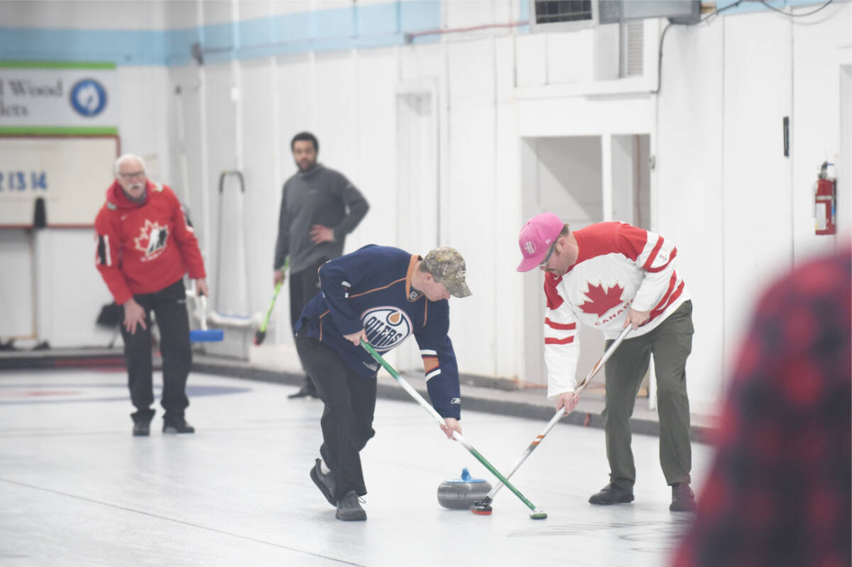 31771890_web1_230209-WLT-Curling-Bonspiel_6