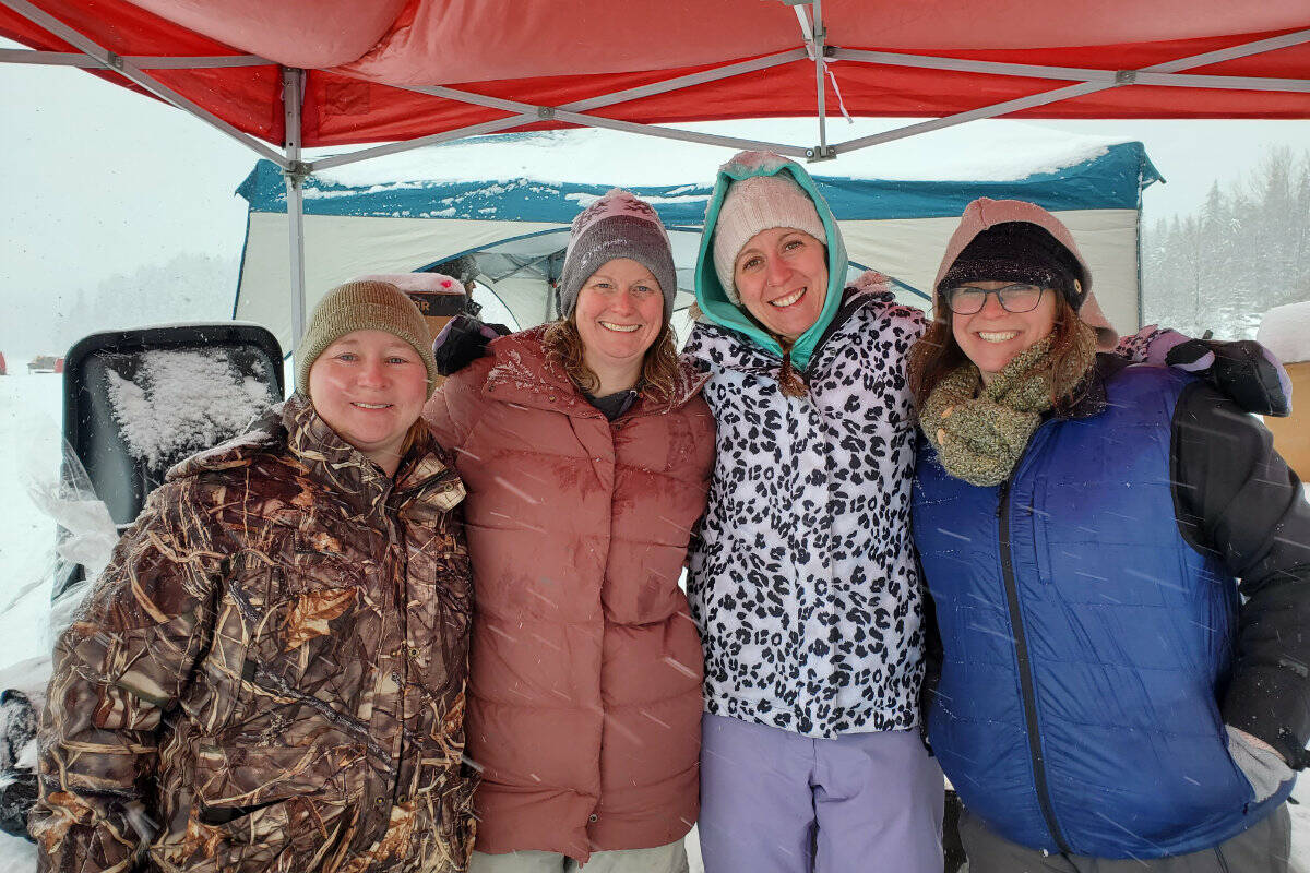 31931874_web1_mlyIceFishingPAC