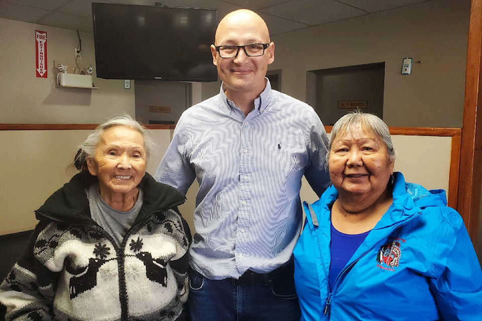 Yunesit’in elders Millie Inyallie, left, and Dorothy Myers are grateful for Dr. Stefan de Swardt who travelled to do clinics in their community for 13 years. (Monica Lamb-Yorski photo - Williams Lake Tribune)