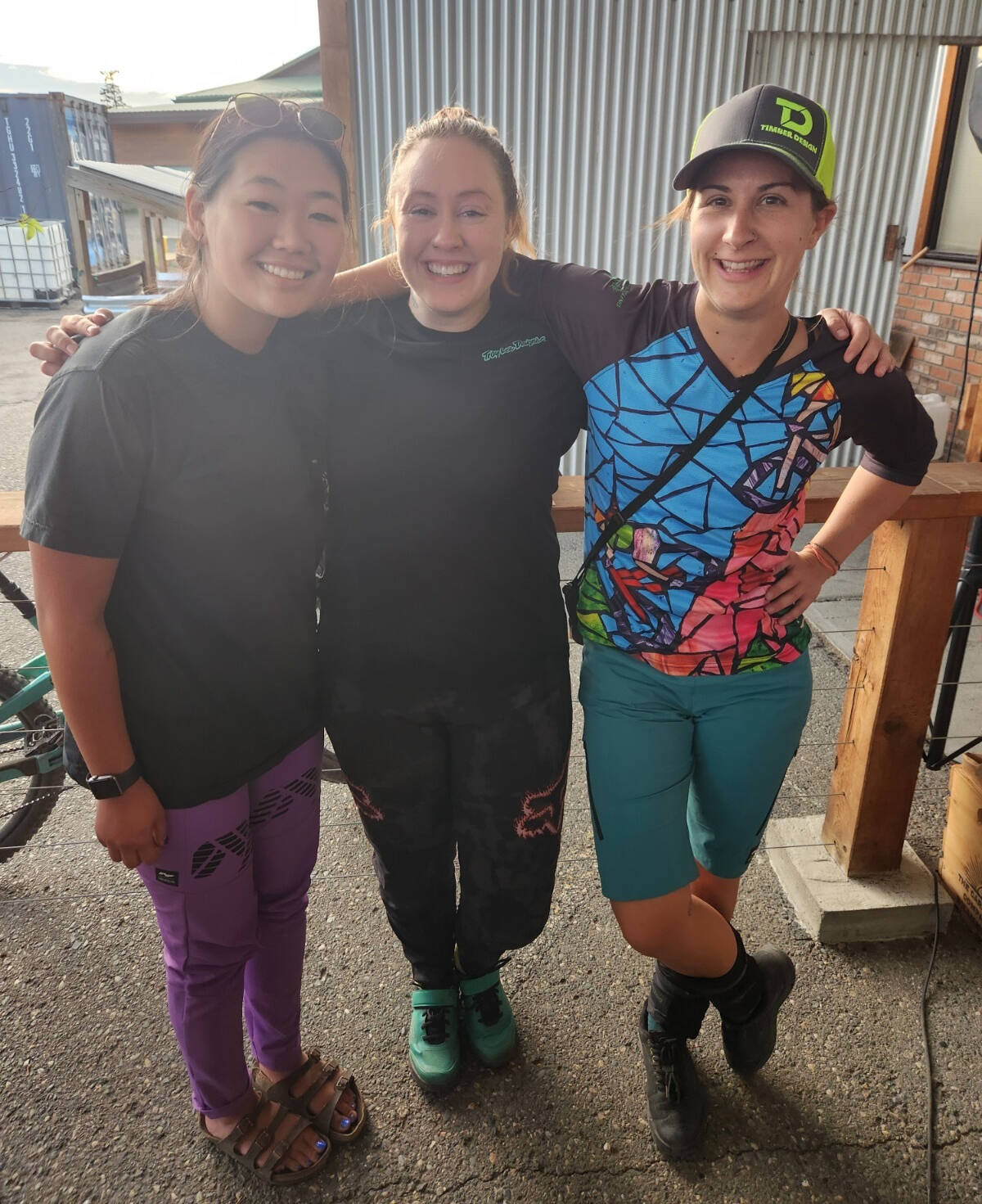 Three fastest women ages 18-34 were Anna Heppner, centre, Amelia Burrell, left, and Alex Neuman, right. (Dena Baumann photo)