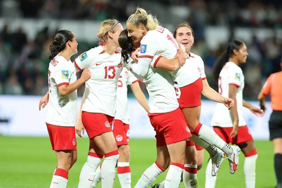 Olympic champion Canada beats Ireland 2 1 at Women s World Cup The Williams Lake Tribune