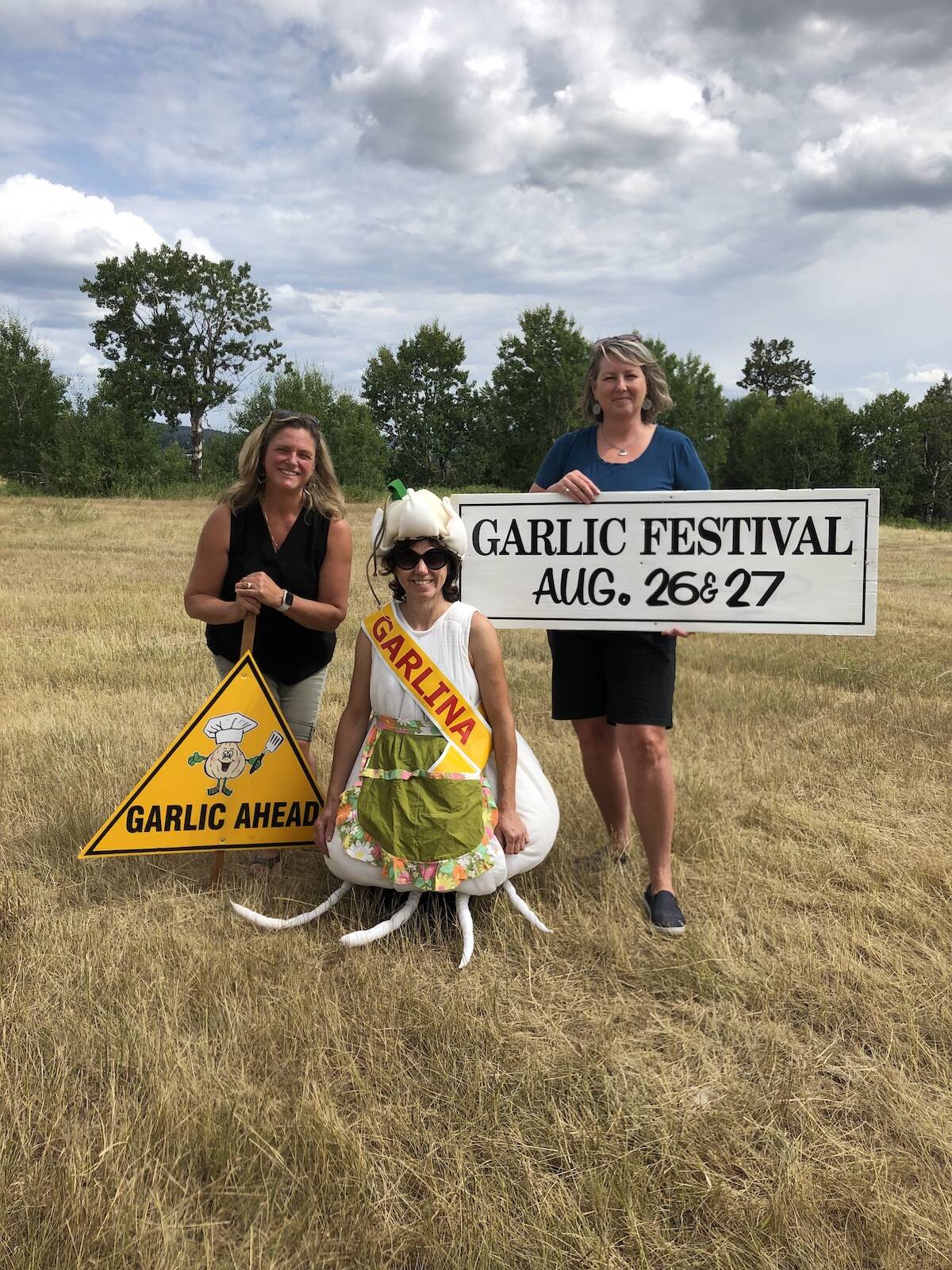 33500100_web1_230824-OMH-Garlic-Festival-_1