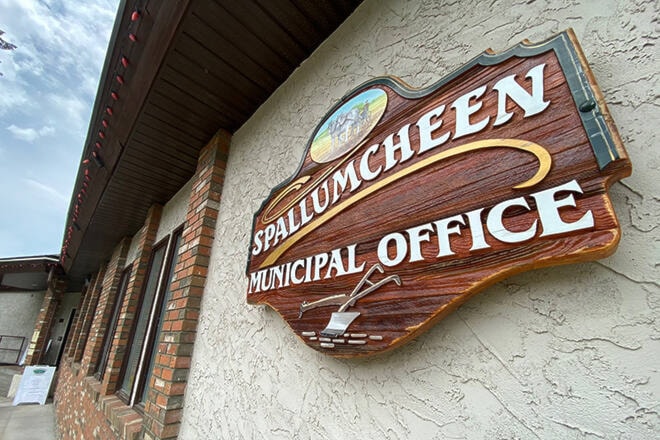 33551388_web1_210722-VMS-spall-open-house-SPALLUMCHEEN_1