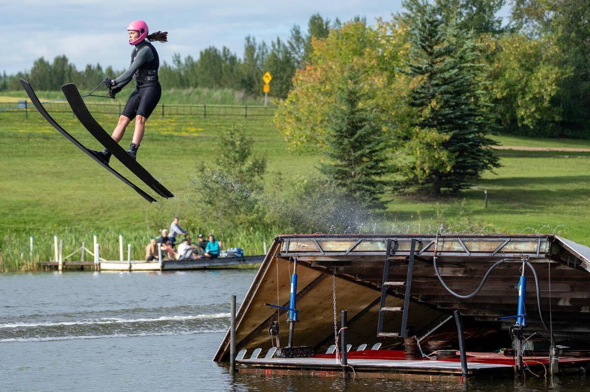33632747_web1_230824-WLT-Pinettes-WaterSkiing_4