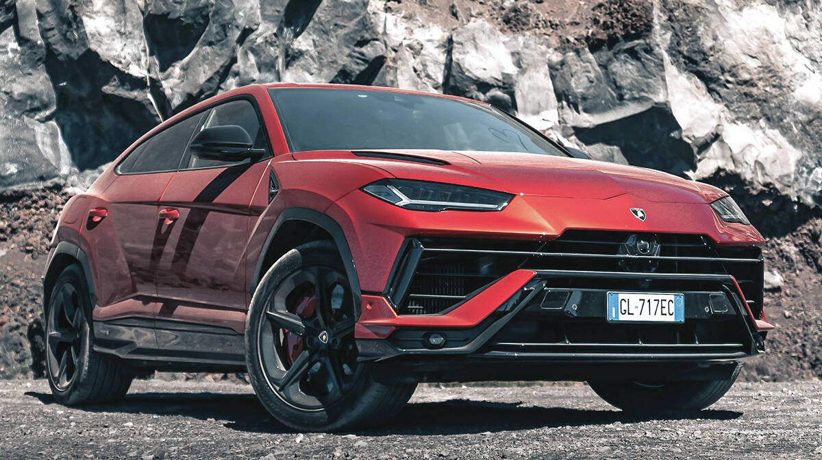 PHOTO: Lamborghini Urus