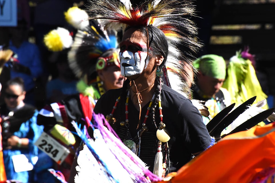33812485_web1_220922-WLT-CASUAL-COUNTRY-POWWOW-INDIGENOUS_7