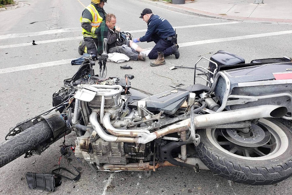 33972804_web1_230928-WLT-Motorcyclist-Collision_1