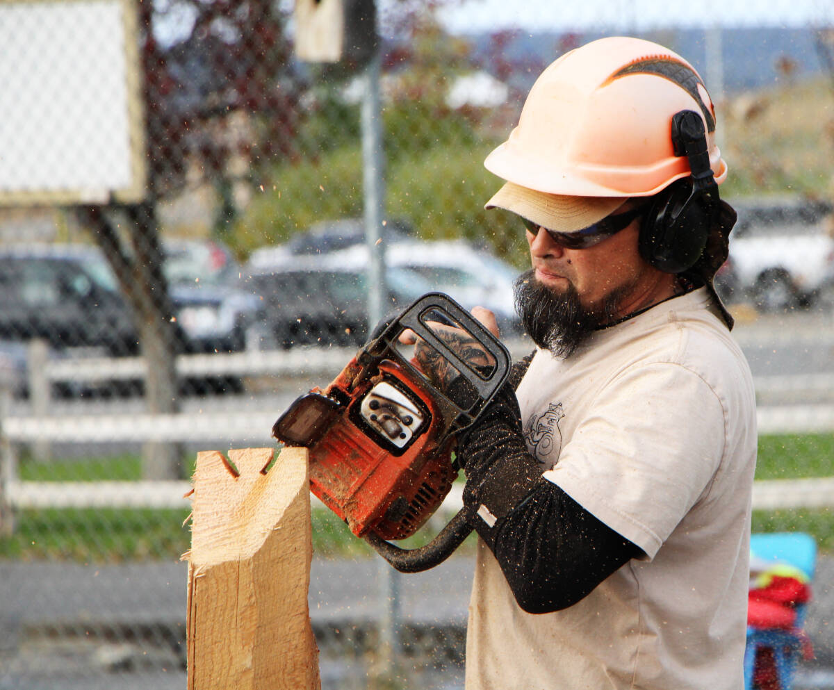 34048288_web1_231005-OMH-Spirit-Carver_4