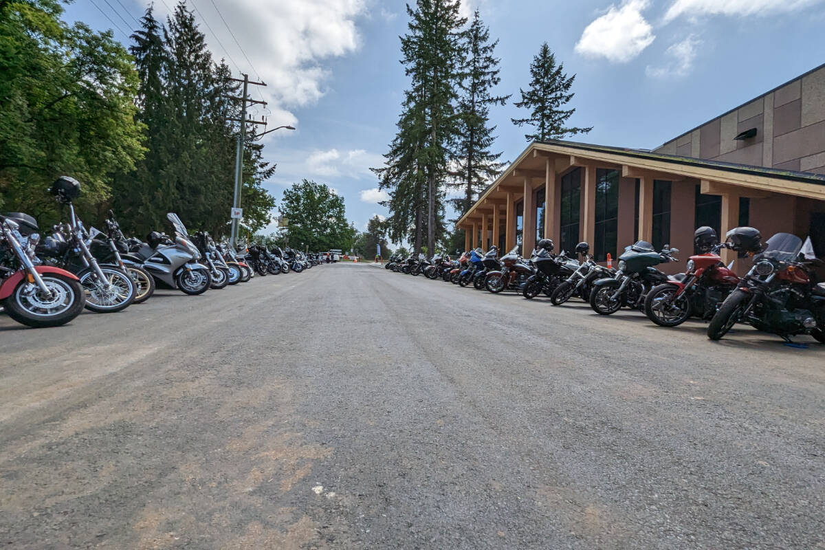 34170235_web1_231016-IMPRESS-HEARTANDSOUL-PROSTATE-CANCER-FOUNDATION-CANADA-bikers_1