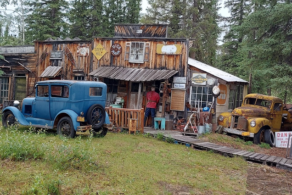 Behind Sid van der Meer's house is his famous Bordertown Museum.