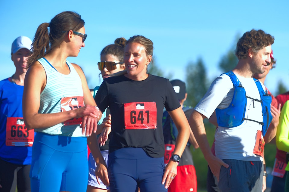 240804-ykn-rivertrailmarathon-startteam