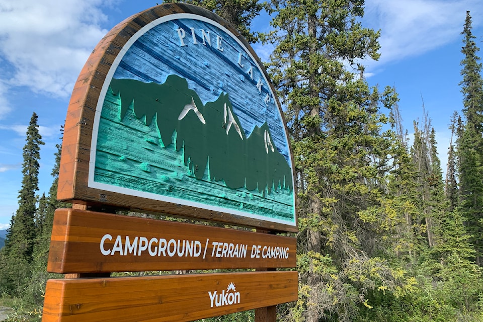 pine-lake-campground-sign-230720-wb