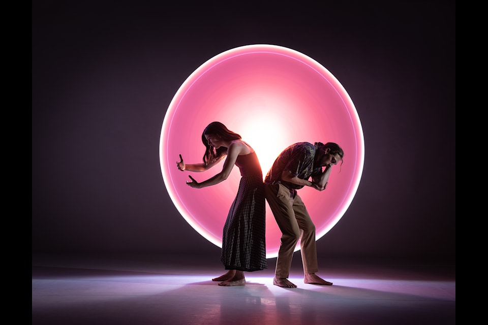 Shay Kuebler and Radical System Art will be performing the Momentum of Isolation contemporary dance show on October 23 at the Yukon Arts Centre. 
