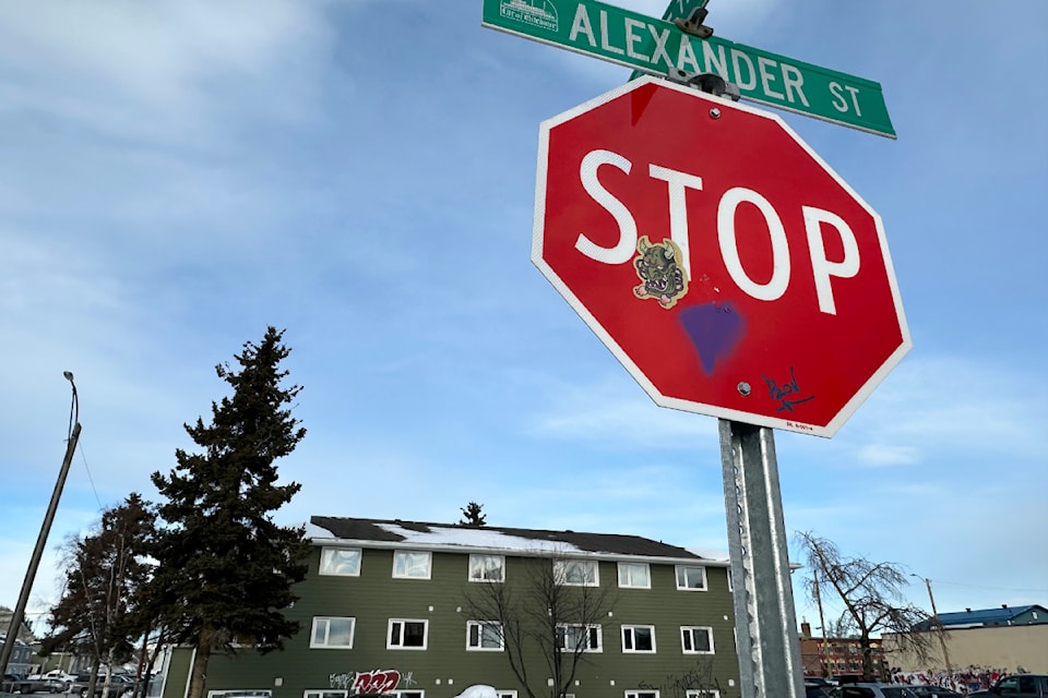 250218-408-alexander-st