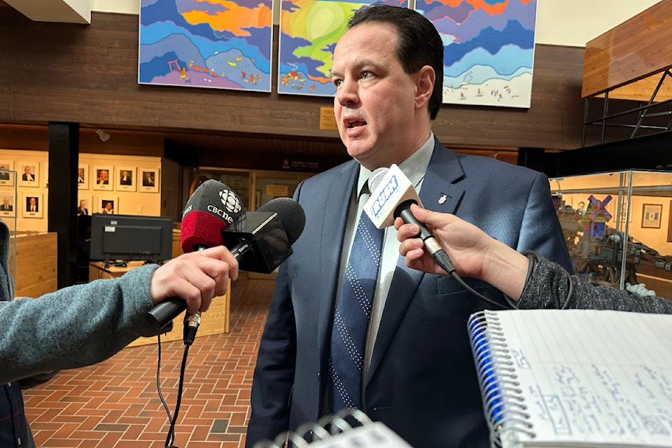 Yukon Party leader defends health critic after premier