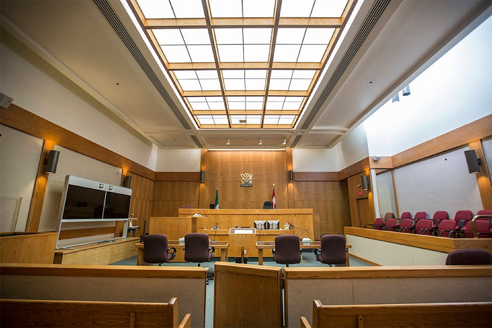 12436635_web1_180406_YKN_inside-courthouse_052_web