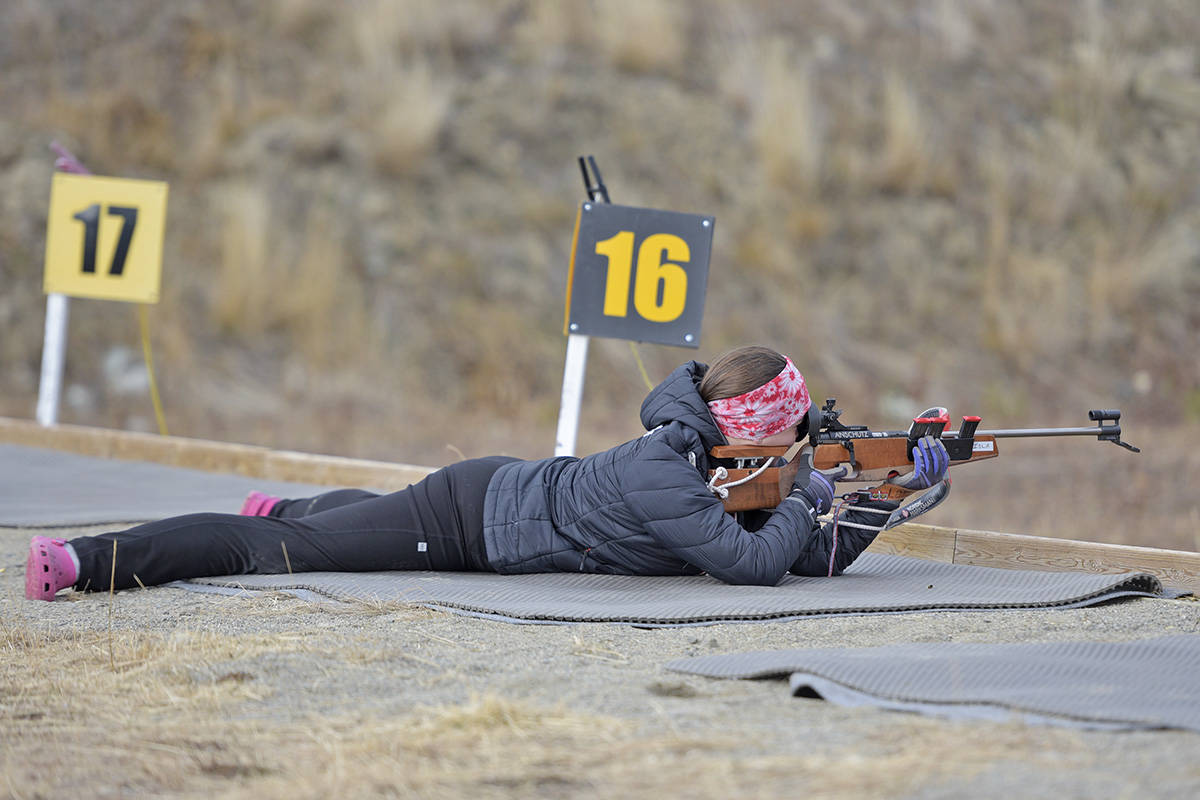 13994641_web1_181013_YKN_sports_RifleCompetition_009_WEB