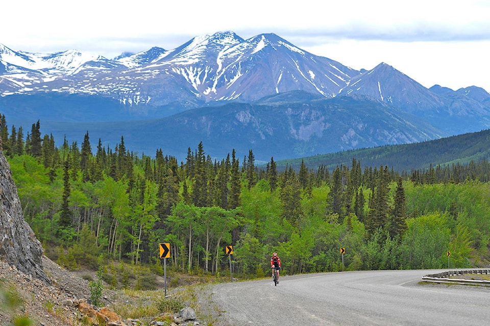 17184472_web1_190601_YKN_sports_SouthernLakesYukonGranFondo_063_WEB