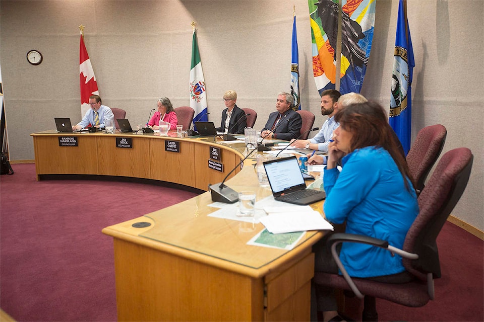 22841705_web1_200812_YKN_news_Procurement_695-wb_1
