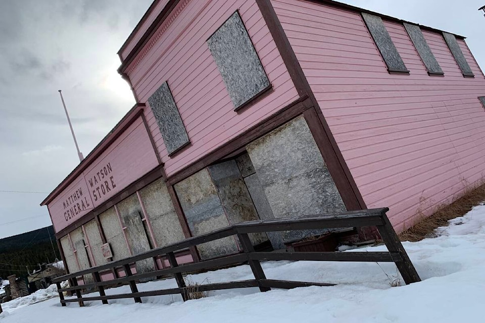 28800682_web1_220415_YKN_NEWS_Carcross_no_trains479-wb_1