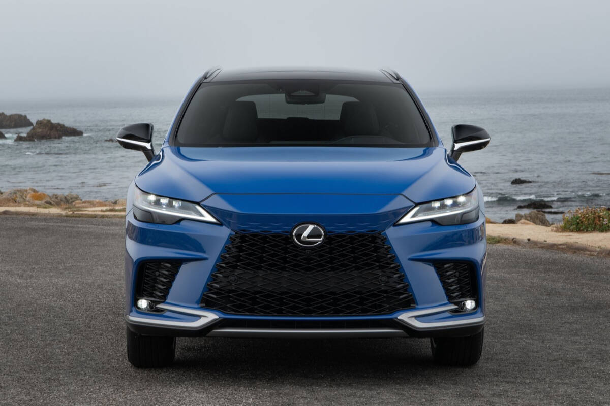 Lexus has retained the RXs general appearance, including the signature spindle grille, but it appears less exaggerated, as do the headlight shapes. PHOTO: LEXUS