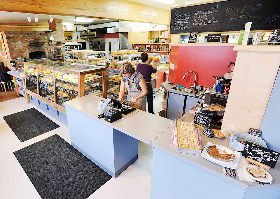 34056886_web1_alpinebakery1